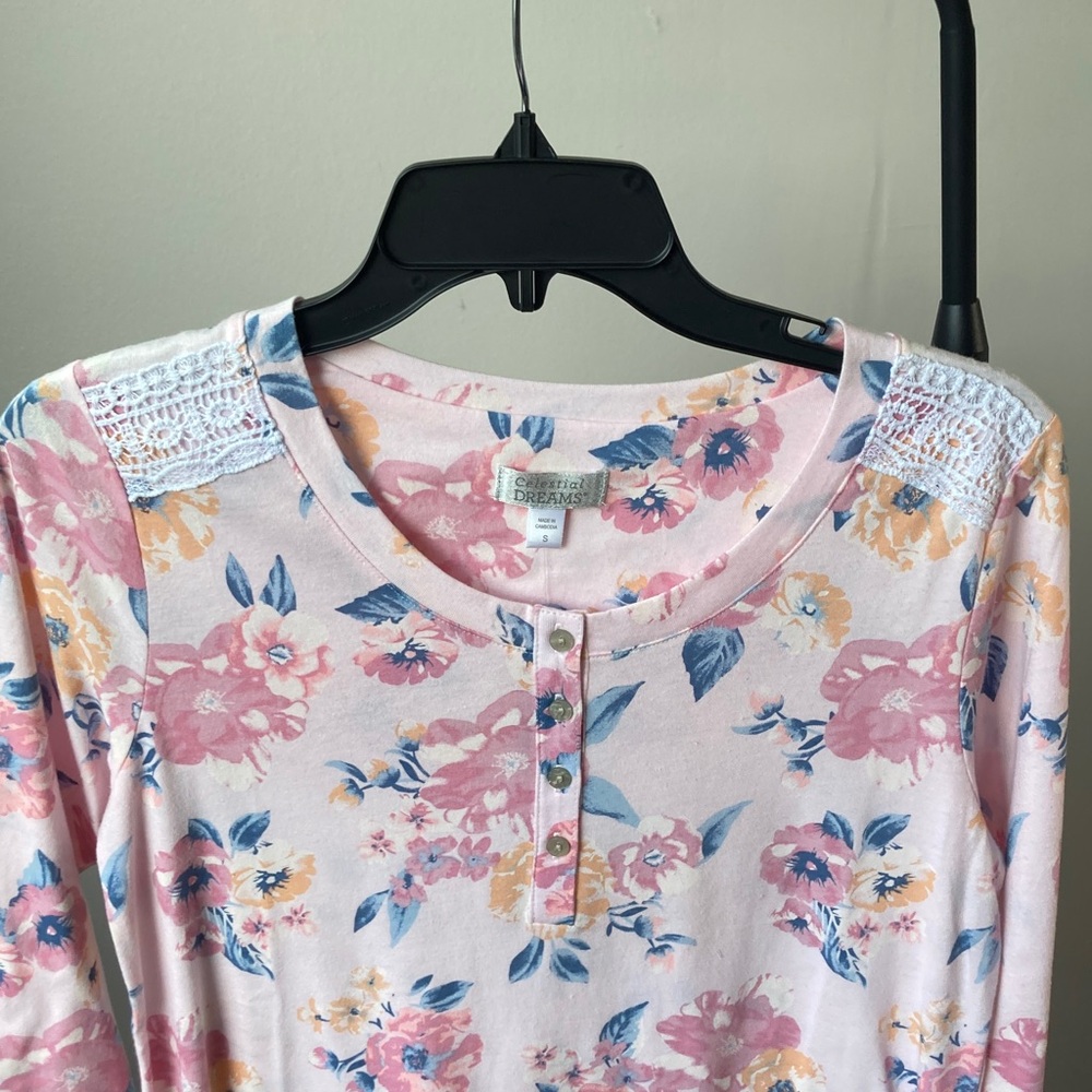Celestial Dreams floral print nightgown pajama with crochet like detail size S - Picture 14 of 17